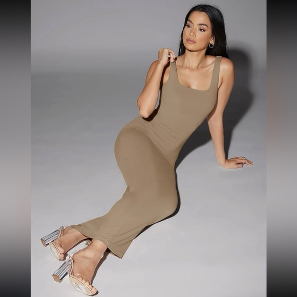 Solid Nude Tan Scoop Neck Tank Dress size XS - Picture 2 of 8